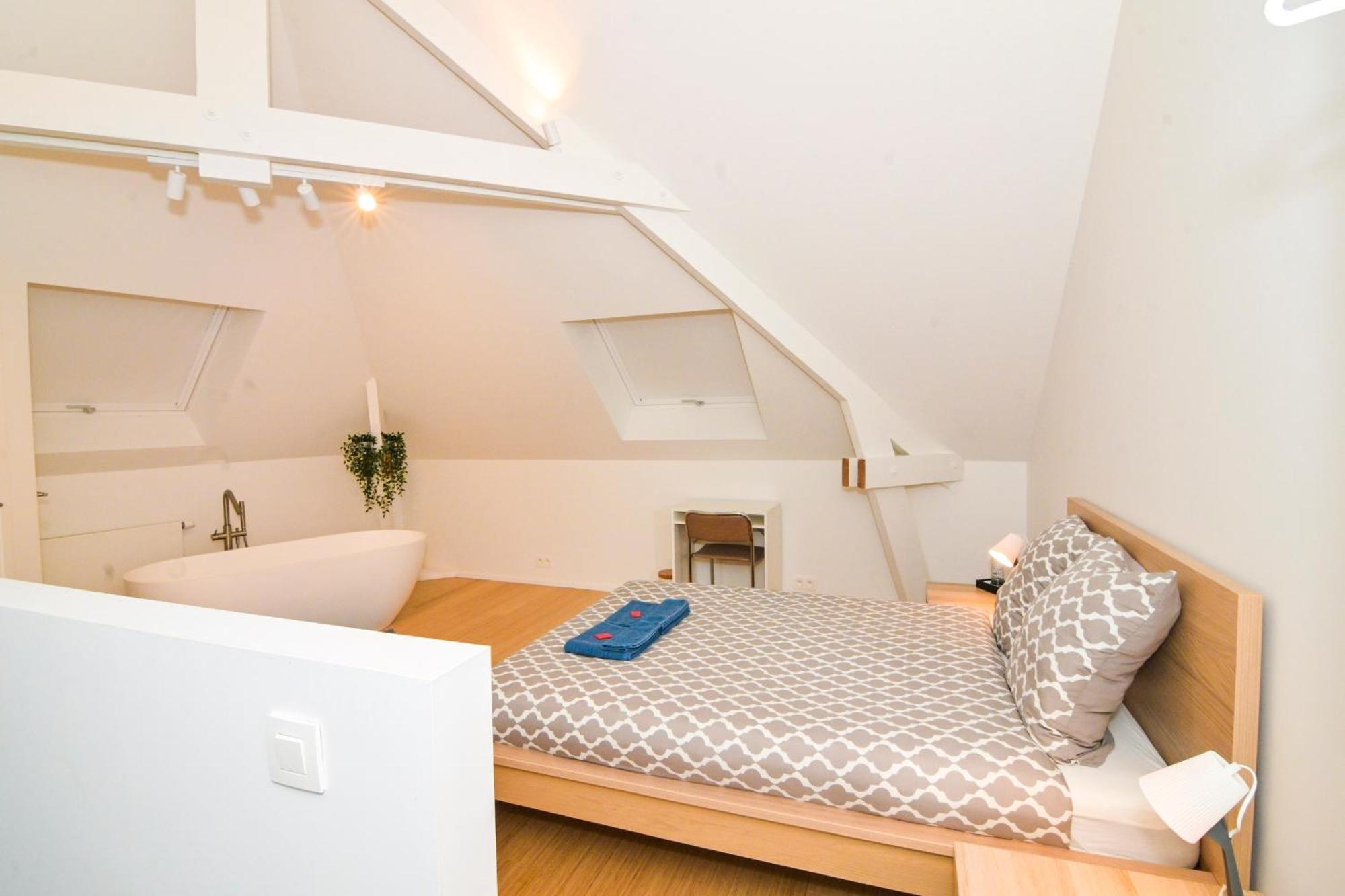Family Duplex Getaway - Perfectly Positioned For City Adventures 布鲁塞尔 外观 照片